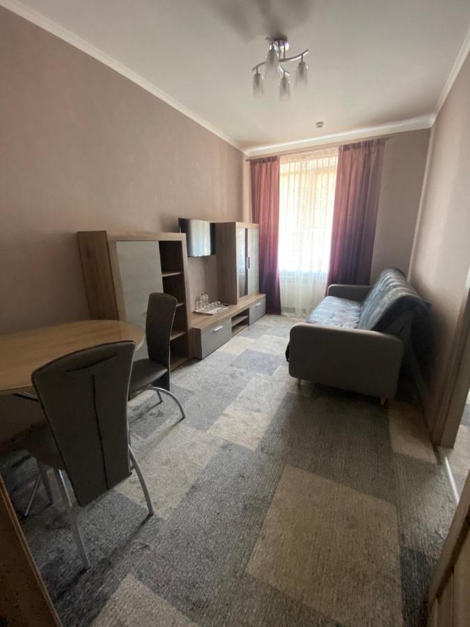 Hotel Dobrodiy Vinnytsja Buitenkant foto