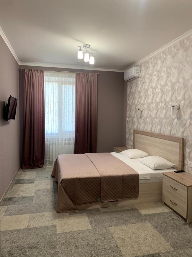 Hotel Dobrodiy Vinnytsja Buitenkant foto