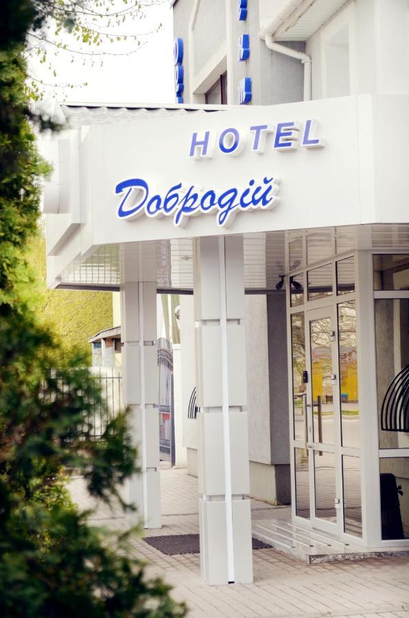 Hotel Dobrodiy Vinnytsja Buitenkant foto